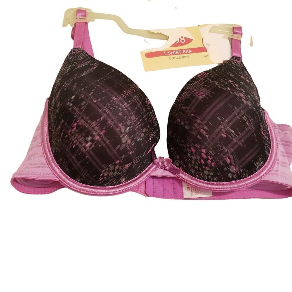 T-Shirt Bra with underwire Size 38C NWOT